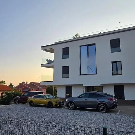 Summer דירה פורץ